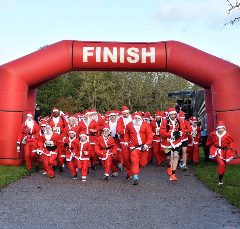 The Derby Santa Run start line